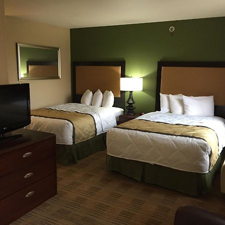เอ็กซ์เทนด์ สเตย์ อเมริกา เมมฟิส วูล์ฟเชส แกลเลอเรีย Hotel ภายนอก รูปภาพ