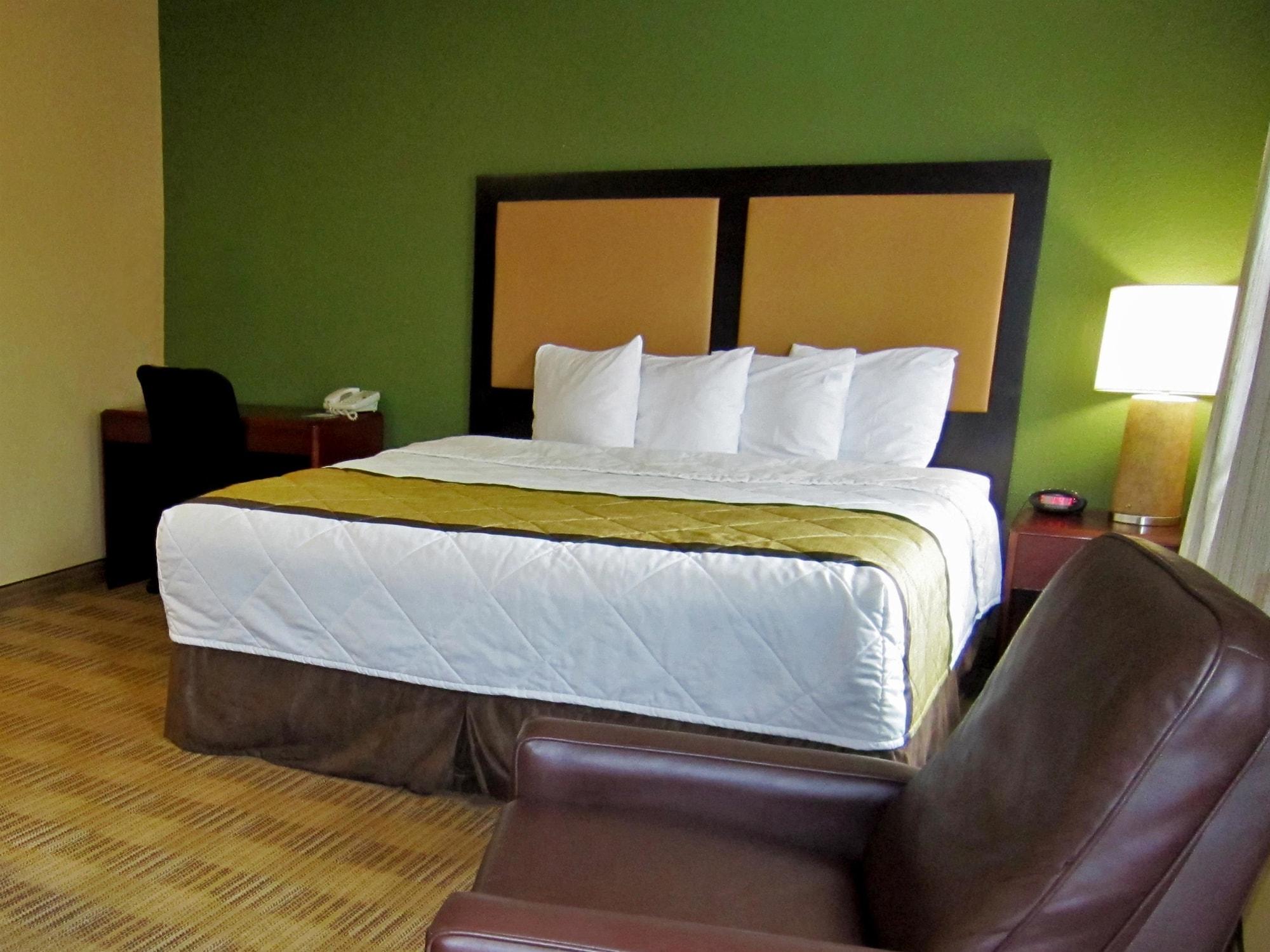เอ็กซ์เทนด์ สเตย์ อเมริกา เมมฟิส วูล์ฟเชส แกลเลอเรีย Hotel ภายนอก รูปภาพ