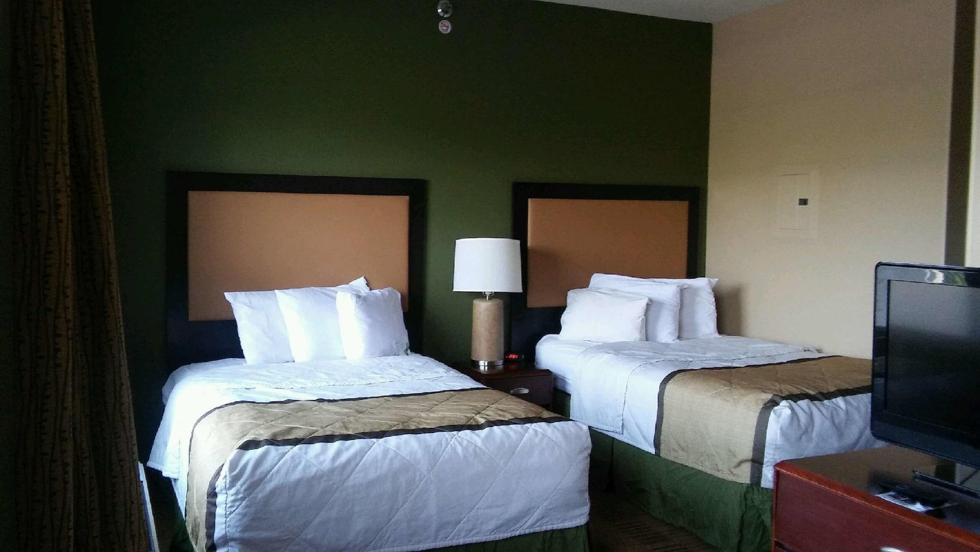 เอ็กซ์เทนด์ สเตย์ อเมริกา เมมฟิส วูล์ฟเชส แกลเลอเรีย Hotel ภายนอก รูปภาพ