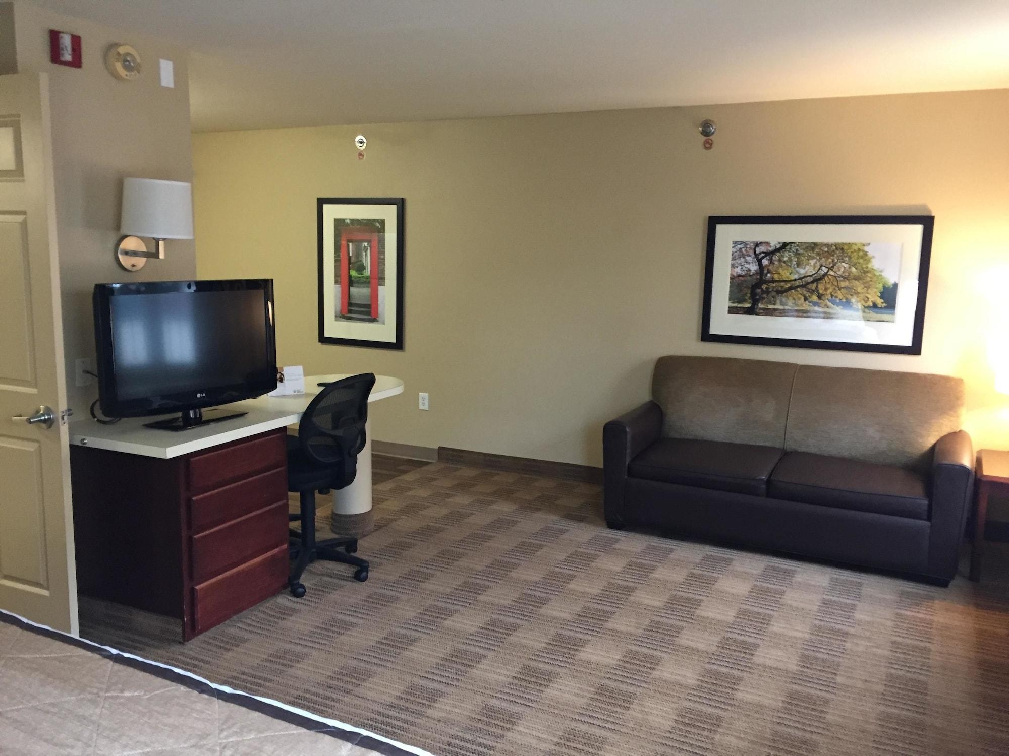 เอ็กซ์เทนด์ สเตย์ อเมริกา เมมฟิส วูล์ฟเชส แกลเลอเรีย Hotel ภายนอก รูปภาพ