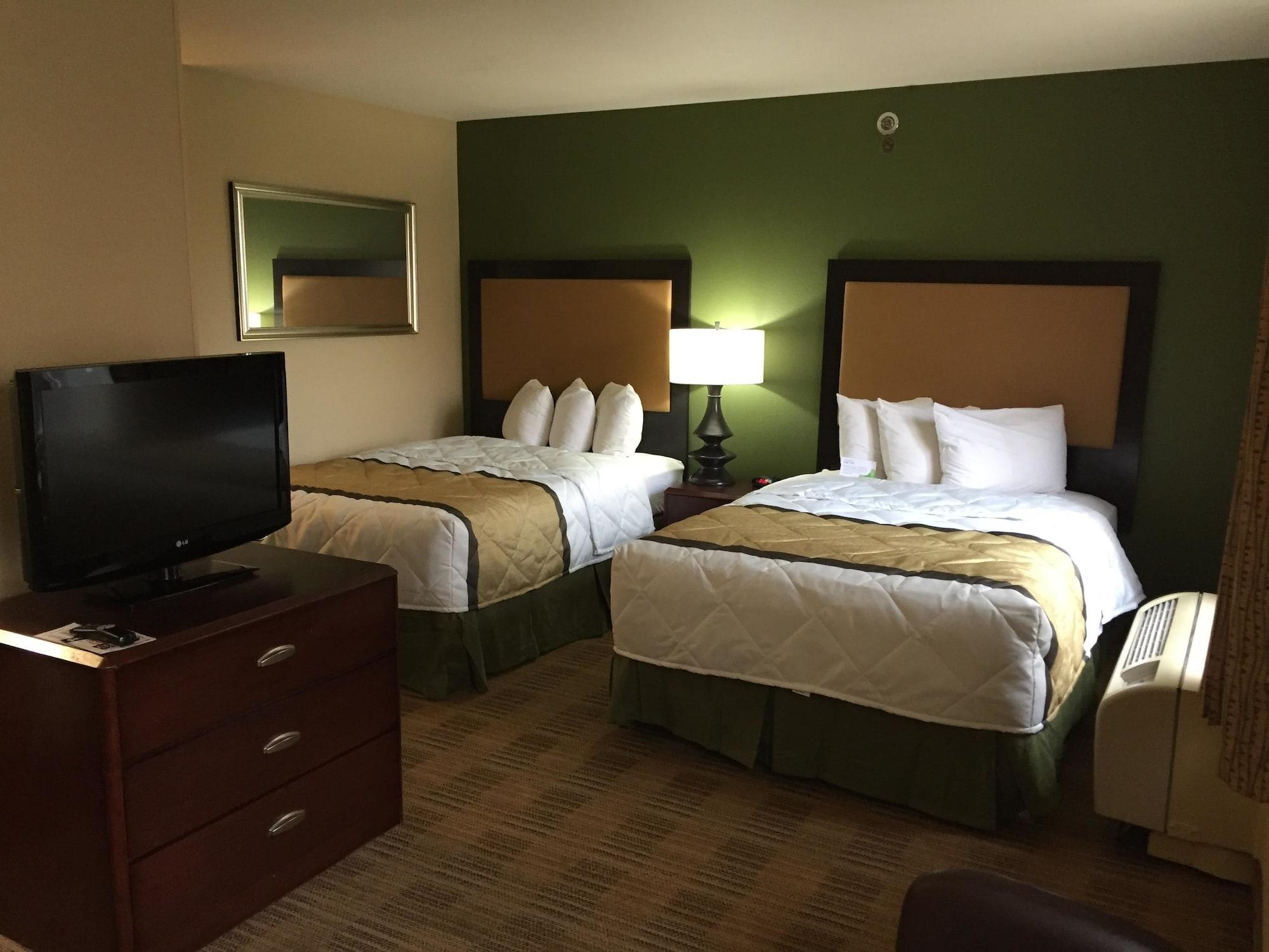 เอ็กซ์เทนด์ สเตย์ อเมริกา เมมฟิส วูล์ฟเชส แกลเลอเรีย Hotel ภายนอก รูปภาพ