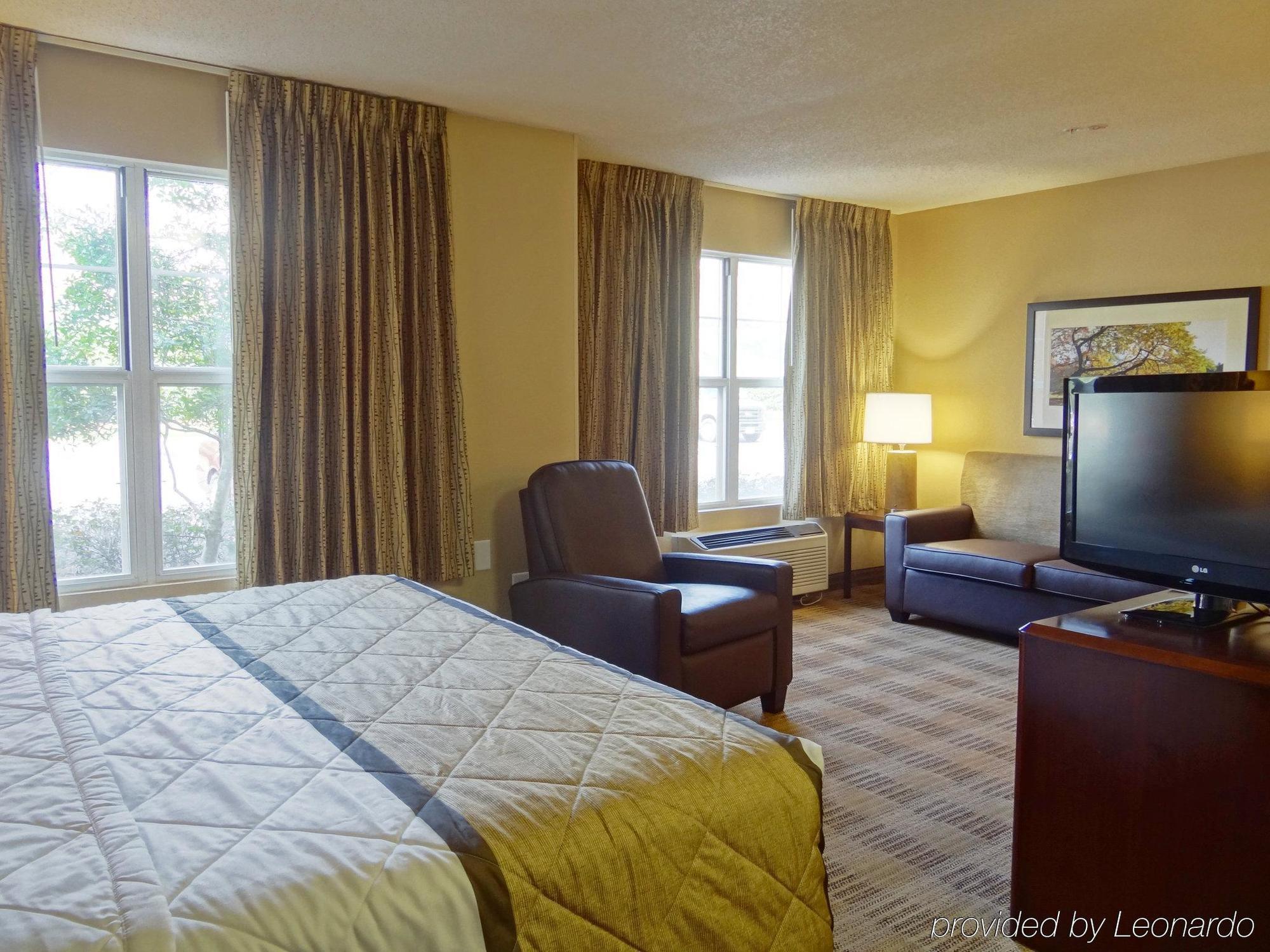 เอ็กซ์เทนด์ สเตย์ อเมริกา เมมฟิส วูล์ฟเชส แกลเลอเรีย Hotel ภายนอก รูปภาพ