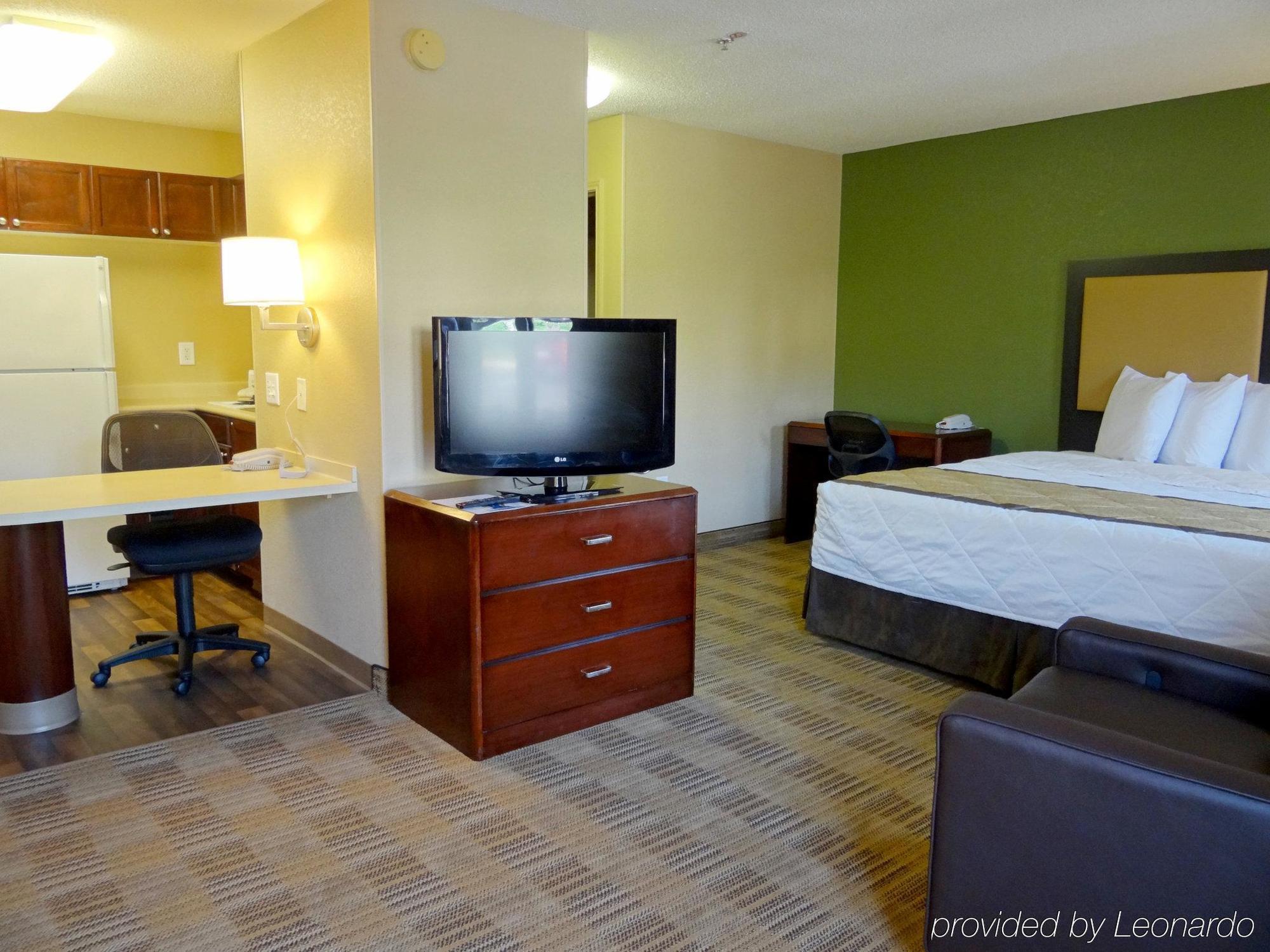 เอ็กซ์เทนด์ สเตย์ อเมริกา เมมฟิส วูล์ฟเชส แกลเลอเรีย Hotel ภายนอก รูปภาพ
